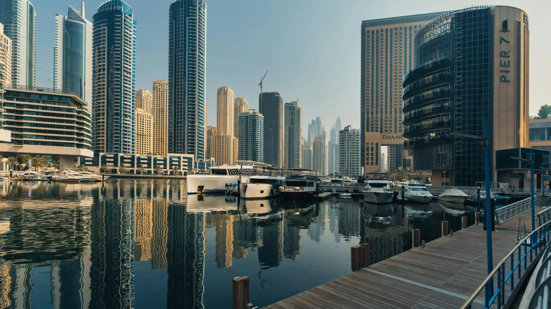 Dubai Marina Dubai Uae Cropped